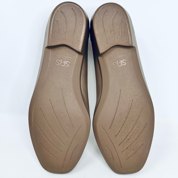 SAS Coco Women’s Slip On Loafer Nude Pearl - Picture 13 of 16